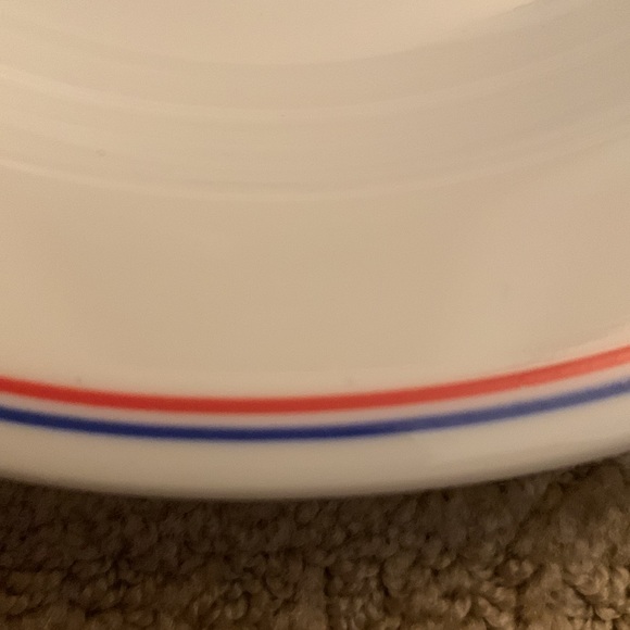 2 Campbell Soup Bowl Winter Olympics - Picture 5 of 13